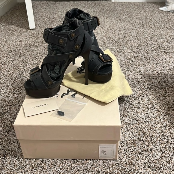 Burberry Aviator Platform Sandal Heels - Picture 1 of 6